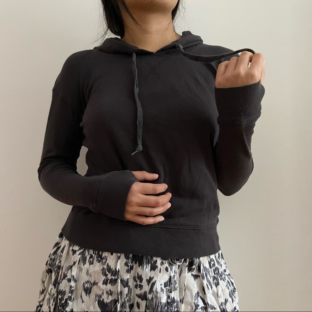 GapFit Grey Hoodie Shirt